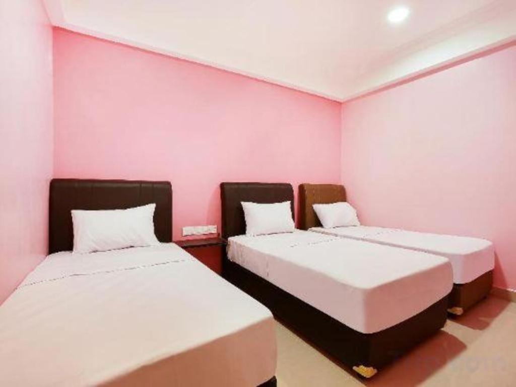 Oyo 89387 Sun Keerana Hotel Klang Eksteriør bilde