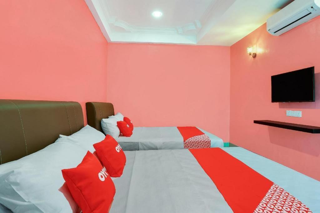 Oyo 89387 Sun Keerana Hotel Klang Eksteriør bilde