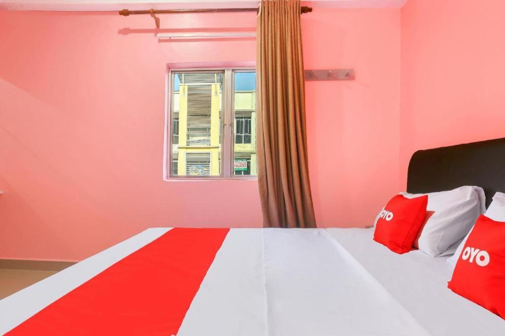 Oyo 89387 Sun Keerana Hotel Klang Eksteriør bilde