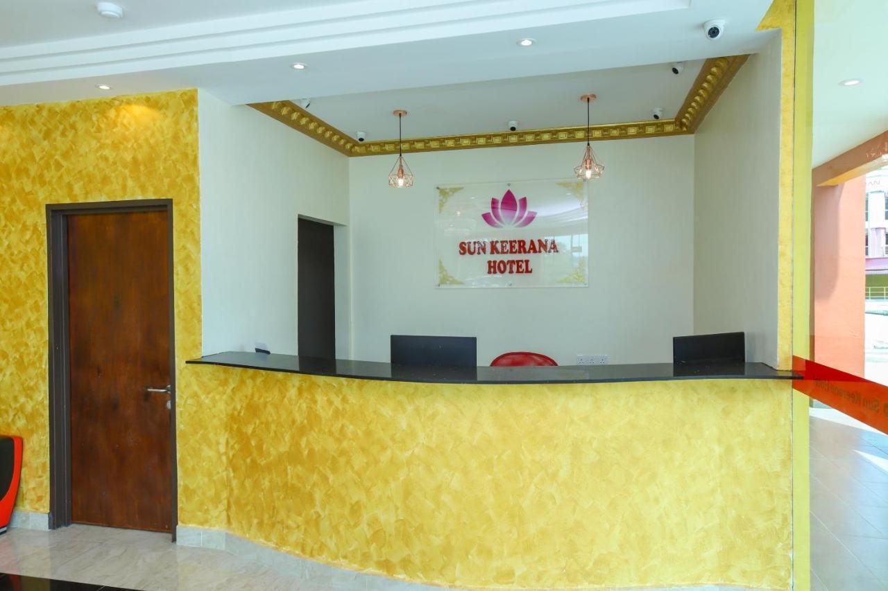 Oyo 89387 Sun Keerana Hotel Klang Eksteriør bilde